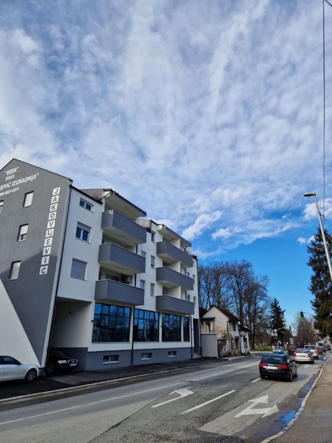Stan Na Dan - Brcko 1 Lägenhet Exteriör bild
